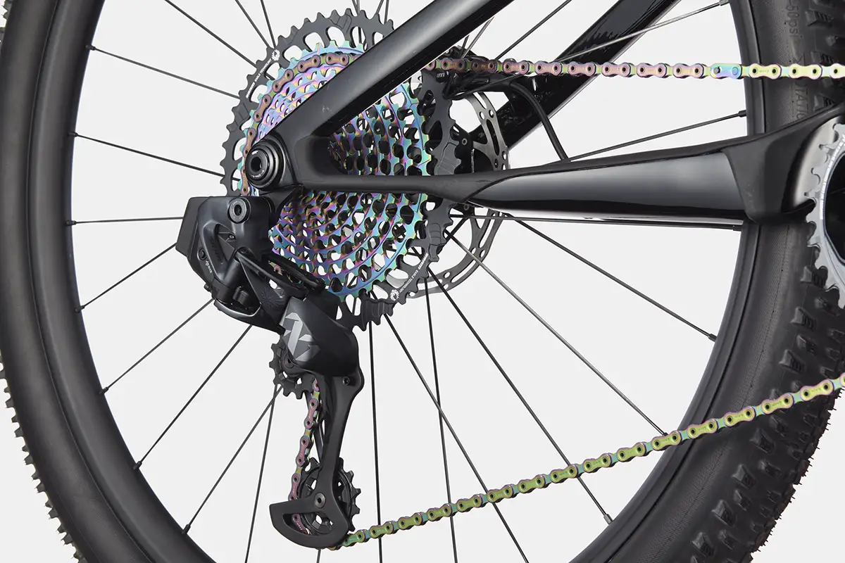 C22_C24102M_Scalpel_HM_ULT_TRD_D3 copy