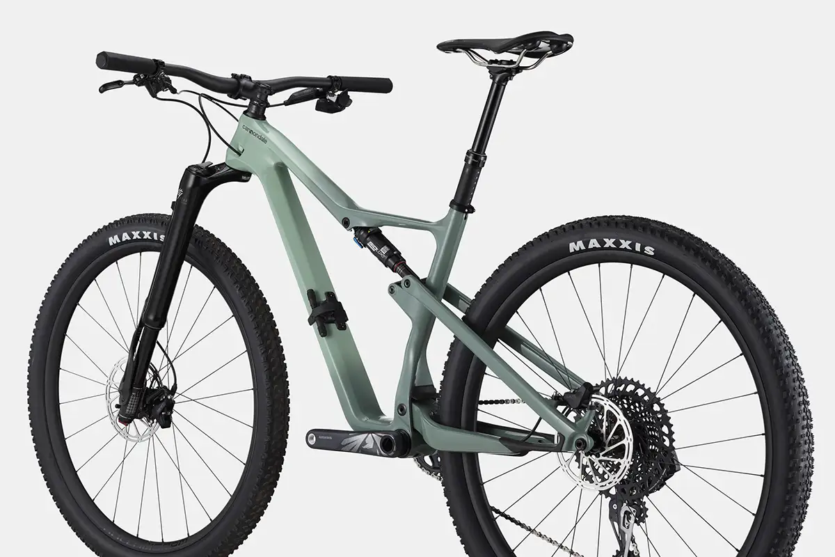 C22_C24302M_Scalpel_Crb_SE_ULT_JDE_D5 copy