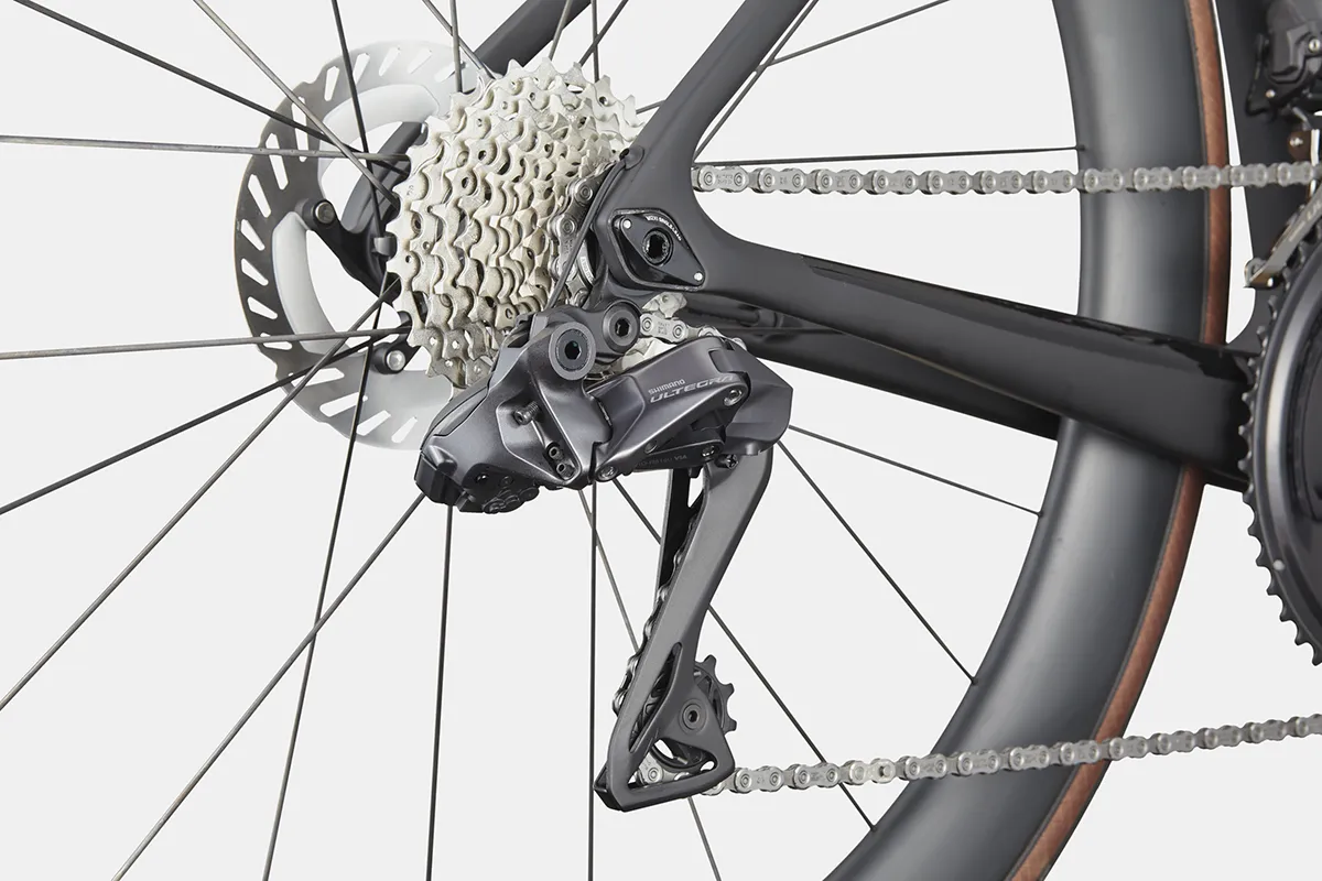 C24_C11202U_SuperSix_EVO_HM_2_BLK_D3